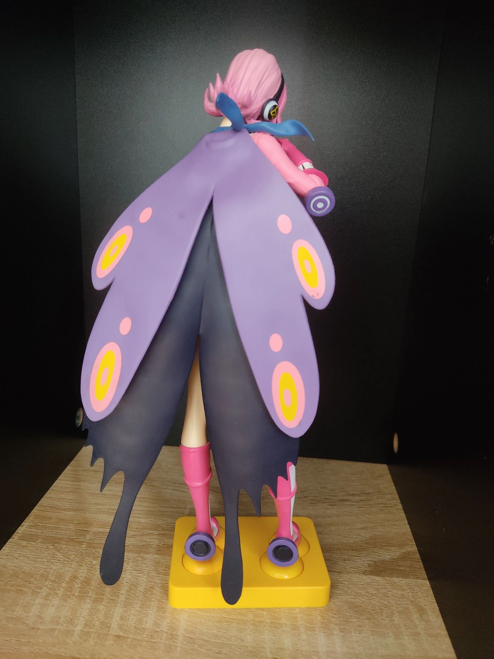 Figurine Vinsmoke Reiju - One Piece - Very good condition – photo 4
